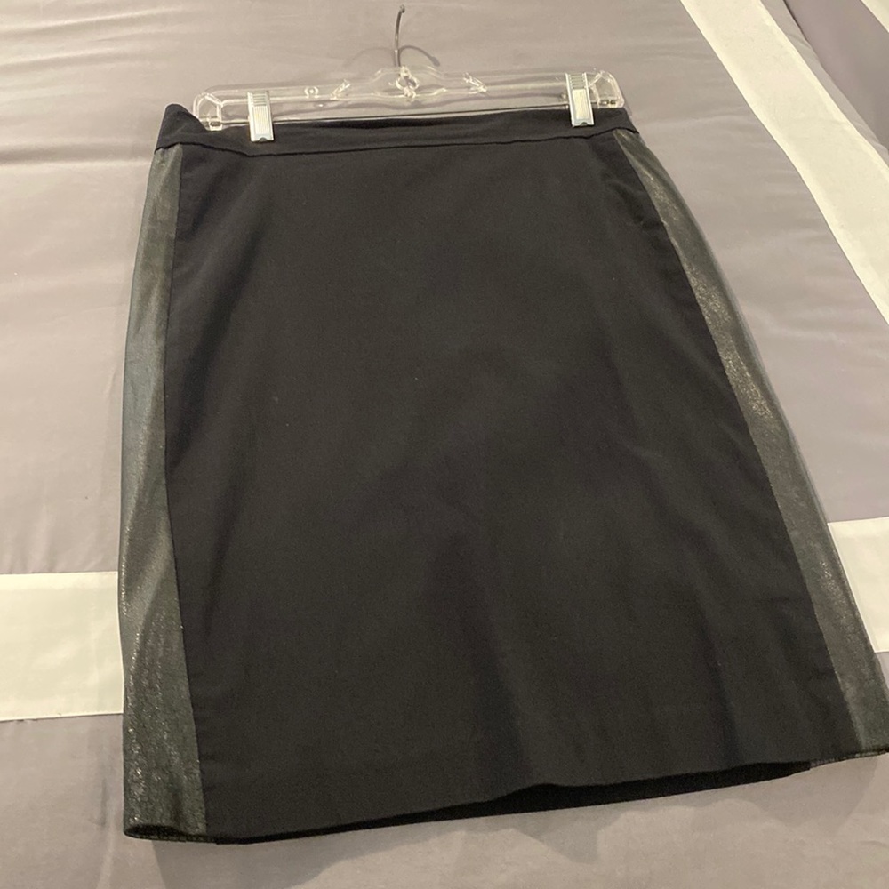 Avenue Montaigne pull on stretch skirt